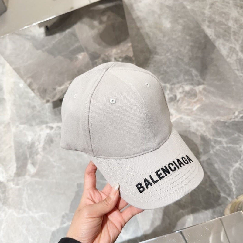 BALENCIAGA